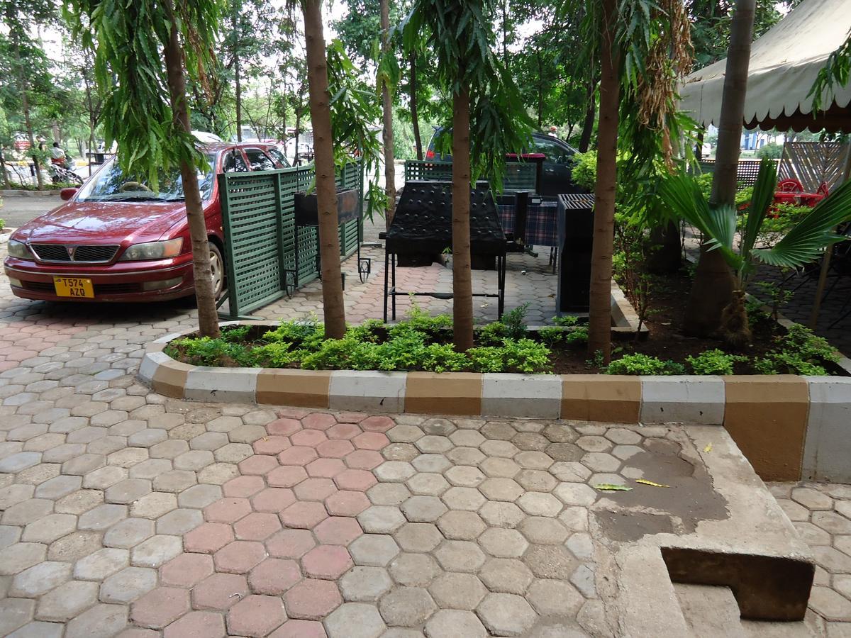 Snow View Hotel Boma la Ngombe Exterior photo