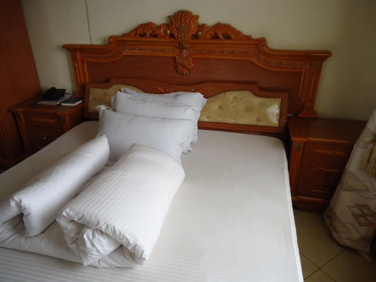 Snow View Hotel Boma la Ngombe Exterior photo