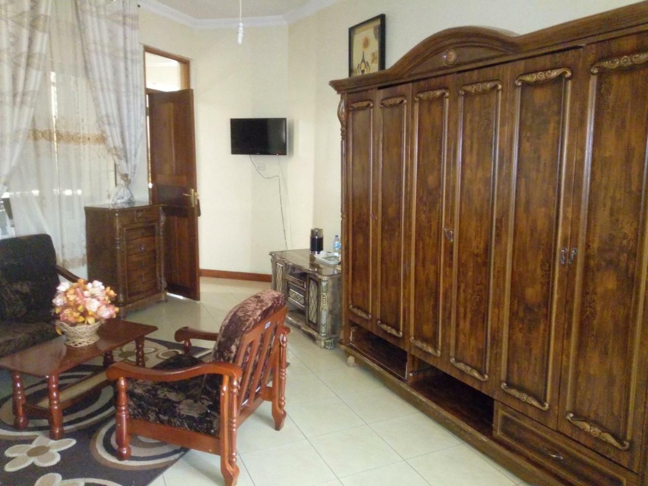 Snow View Hotel Boma la Ngombe Exterior photo