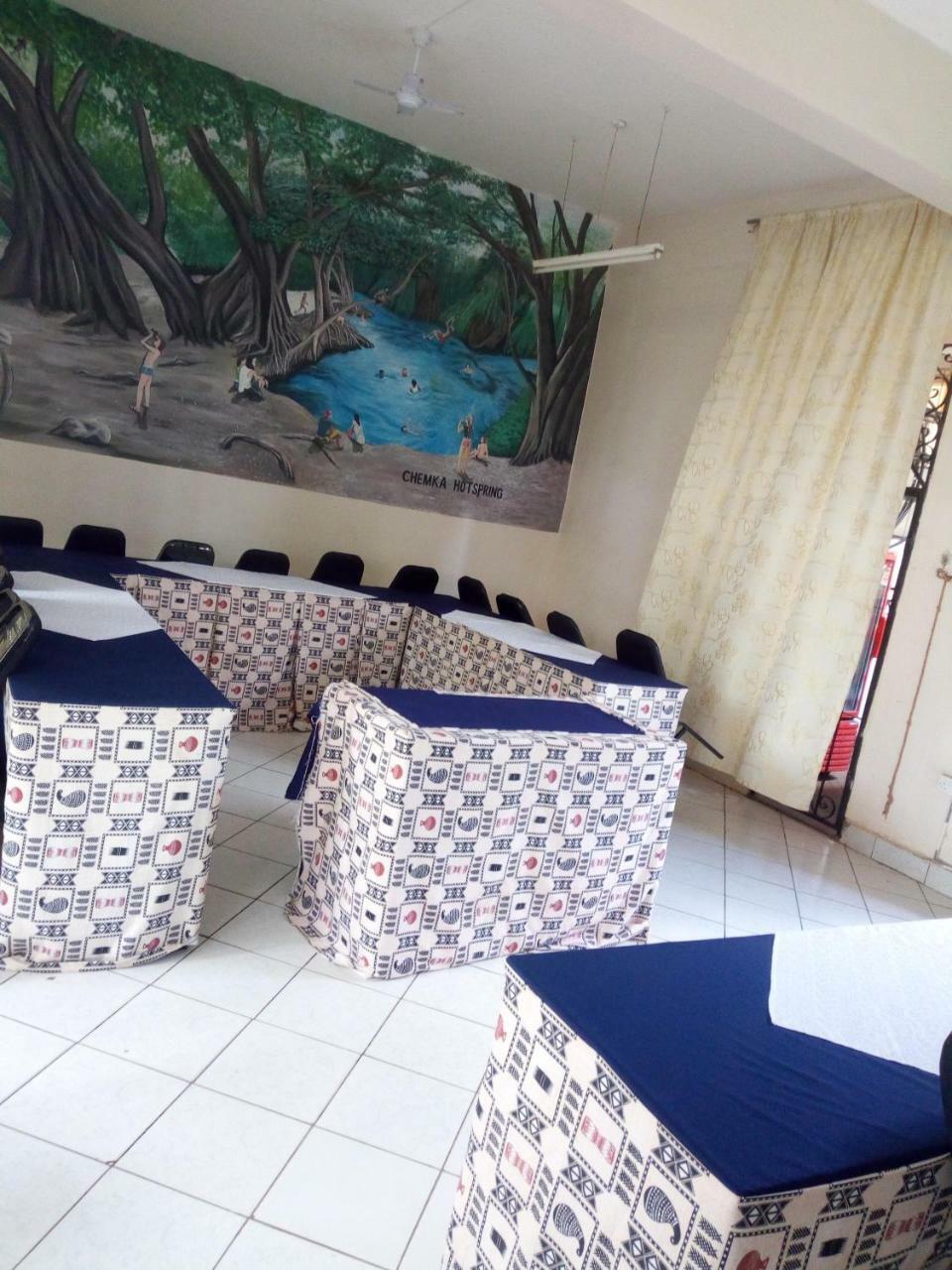 Snow View Hotel Boma la Ngombe Exterior photo